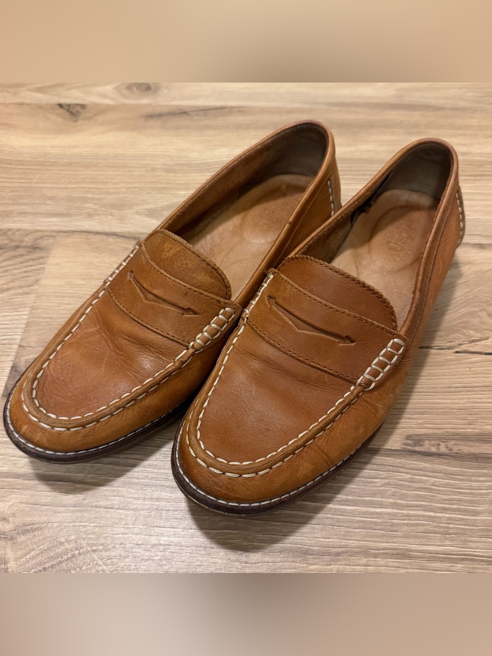 SPERRY Women’s Tan Leather Seaport Penny Loafers (Size 7)